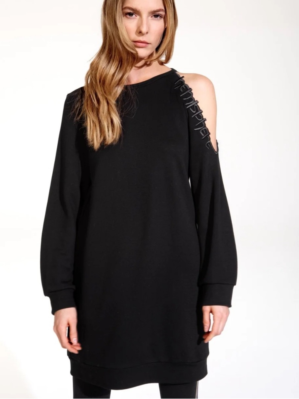 Cop Copine Lituanie black off-the-shoulder sweatshirt dress medium